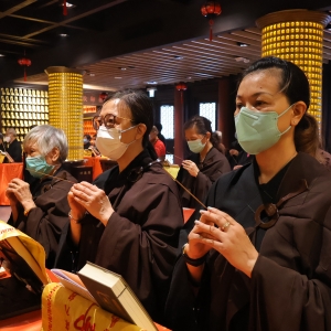 (農曆四月十五日) 藥師寶懺法會圓滿