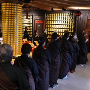 (農曆四月十五日) 藥師寶懺法會圓滿